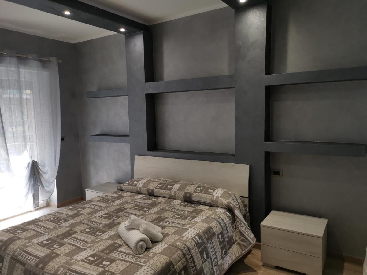 Cav Black Pearl By People Turin Bagian luar foto